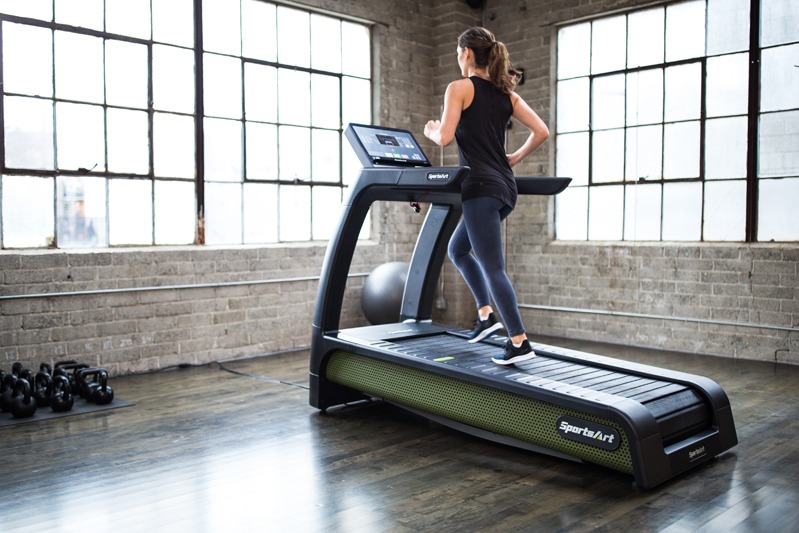 G690 Verde Treadmill Energy Generating Cardio